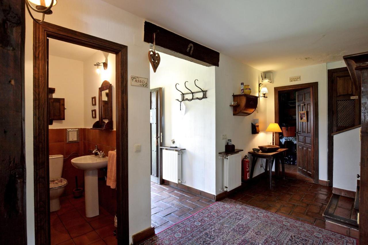 La Pizarra Negra Guest House Campillejo Exterior photo