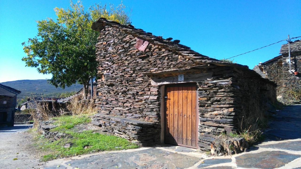La Pizarra Negra Guest House Campillejo Exterior photo
